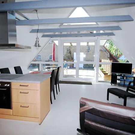 Apartment Bergstrasse 25 Og *